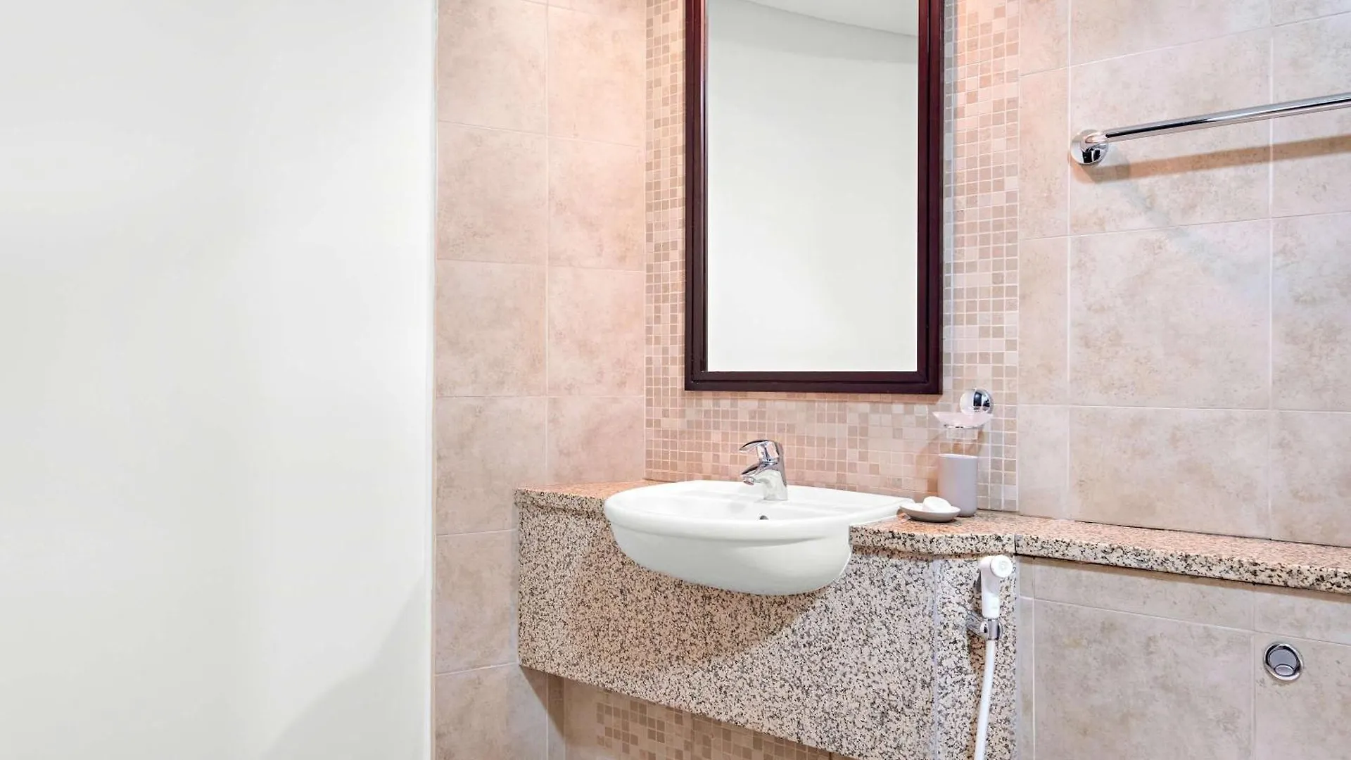 Silkhaus Sky Gardens Chic Studio In Difc Living Dubai 0*,  United Arab Emirates
