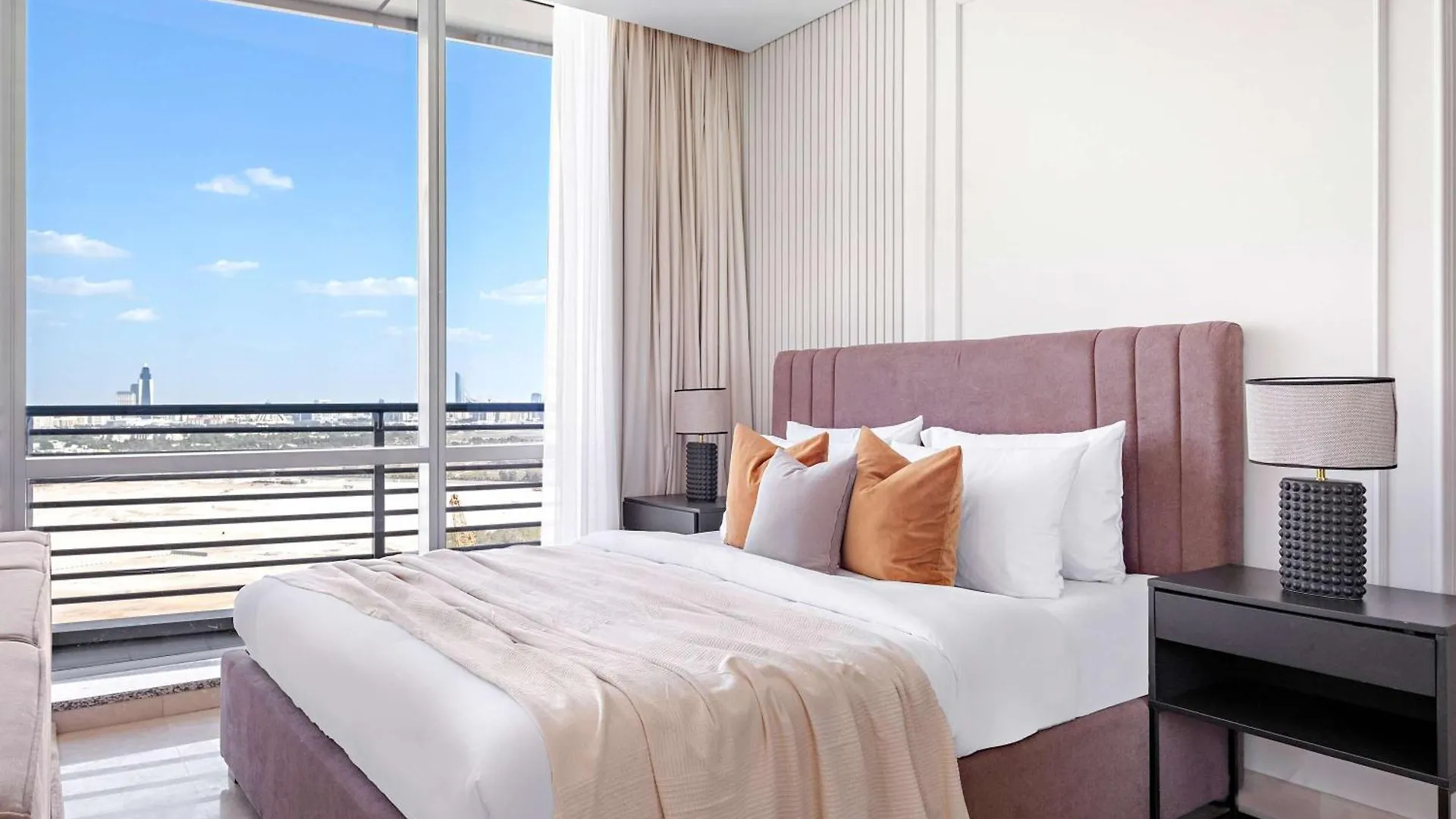 Silkhaus Sky Gardens Chic Studio In Difc Living Dubai Apartment